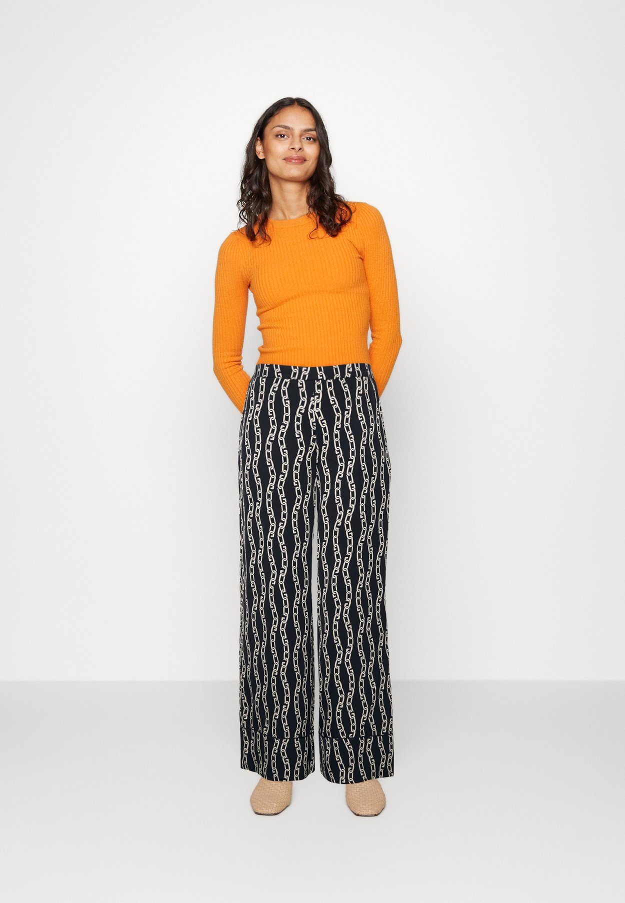 CHAIN PRINT WIDE PANT