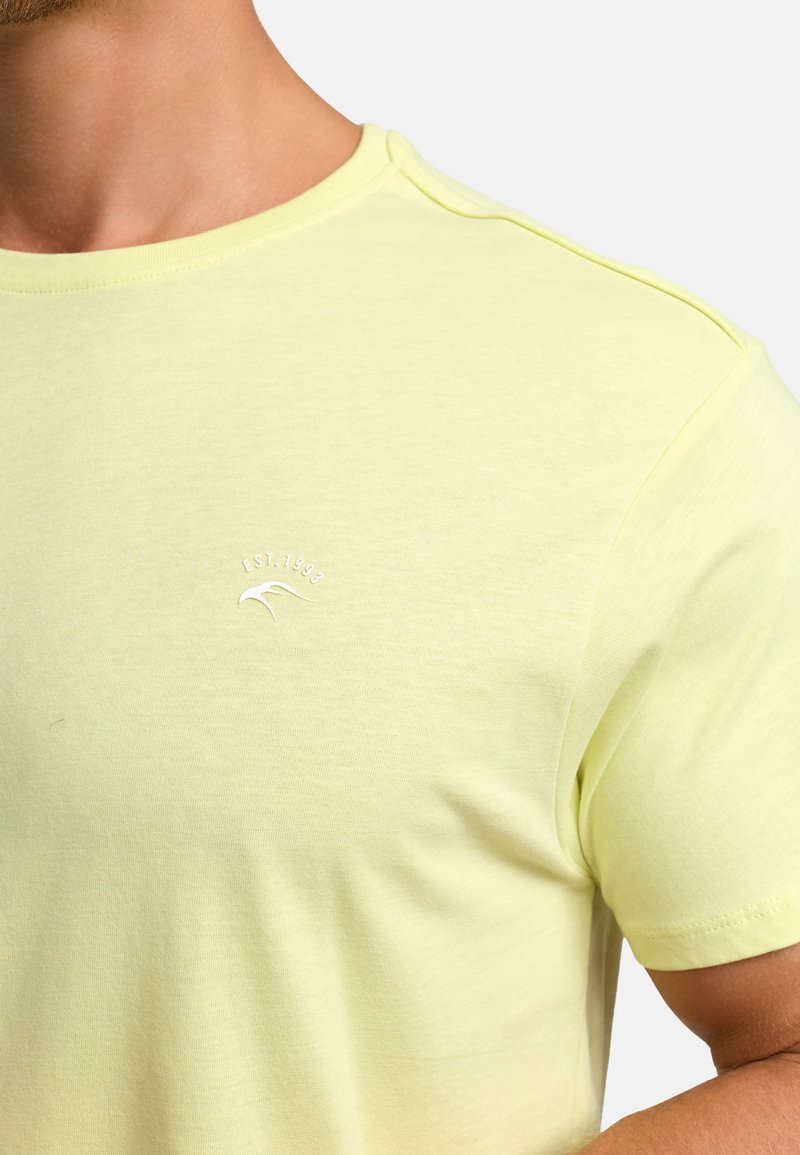 Indicode IDingo 41013MM - Maglietta Uomo Girocollo Regular Fit Con Stampa E Toppa In Tessuto, Cotone Di Qualità, Casual E Moderna