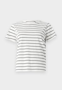 T-shirt di cotone bianco con righe orizzontali nere, maniche corte e scollatura rotonda. Design semplice, texture liscia, vestibilità comoda.
