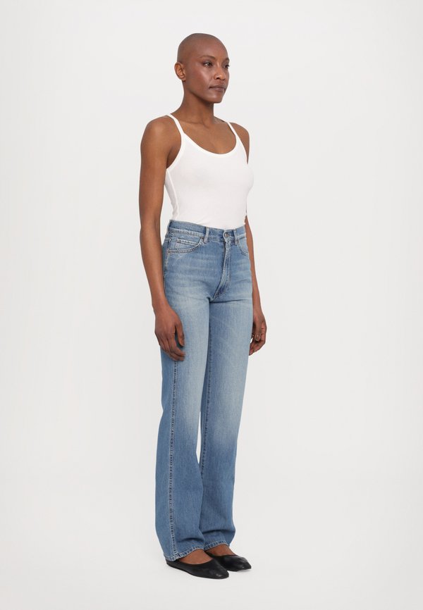 DIANA - Straight leg jeans - alaska3