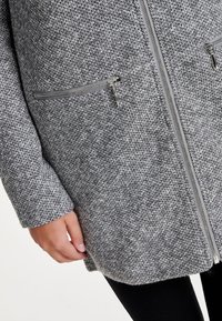 JDY Abrigo corto - mottled light grey