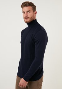 Buratti REGULAR FIT - Pulover - dark blue