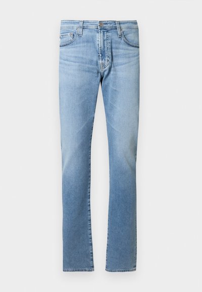 Ανοιχτά μπλε τζιν με ίσια γραμμή, σχεδιασμό με πέντε τσέπες και κλείσιμο με κουμπί στη μέση. Ομαλή υφή με ελαφριά ξεθώριασμα.