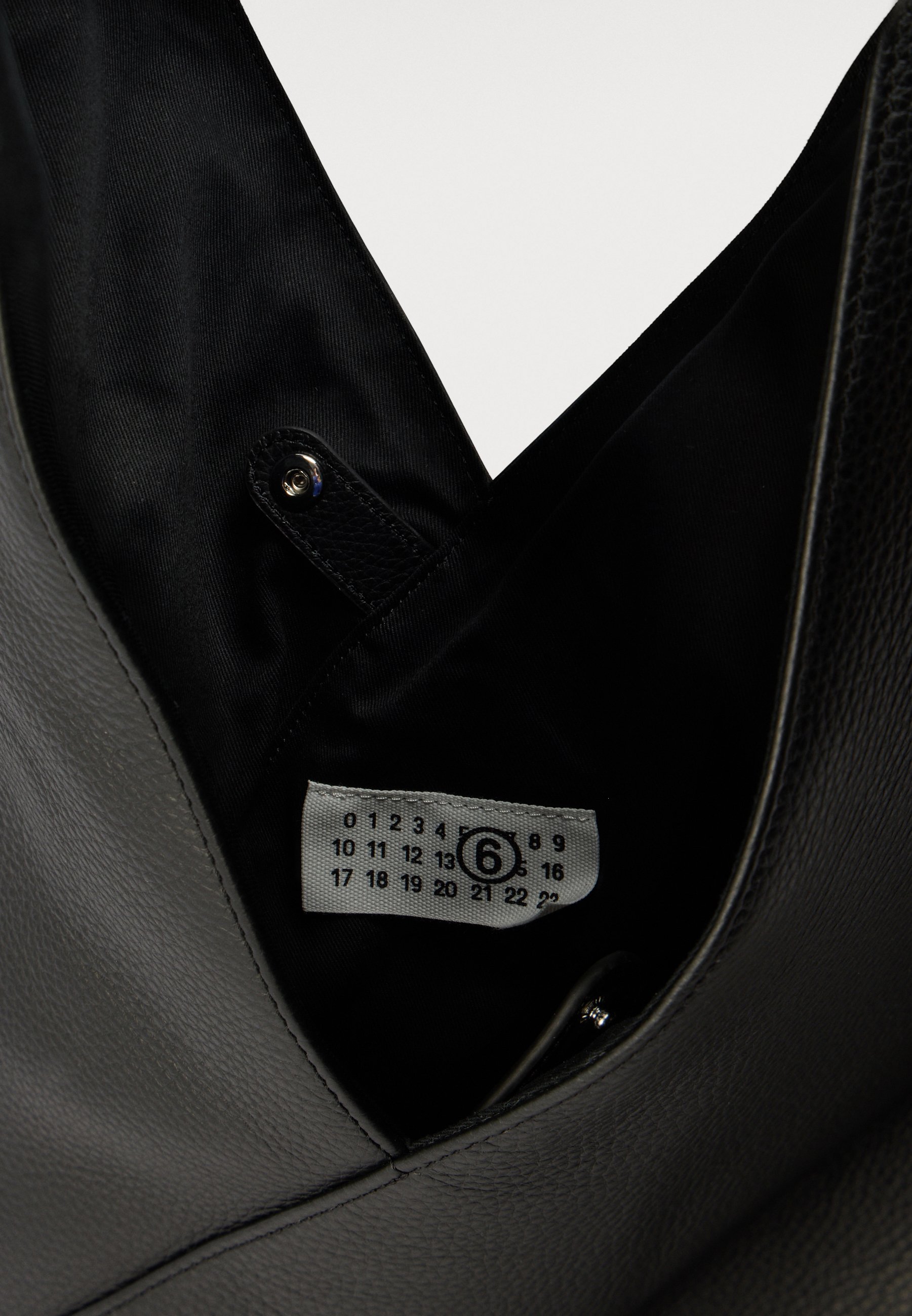 MM6 Maison Margiela JAPANESE BIG UNISEX - Cabas - black/noir