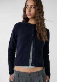 Stradivarius BUTTONED - Cardigan - dark blue