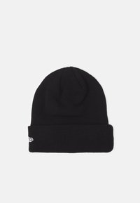 Berretto in maglia nera con risvolto. Presenta un piccolo logo bianco sul lato. Texture morbida, cima arrotondata e motivo a coste in tutto il berretto.