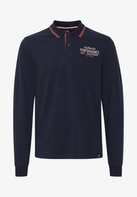 Kijelölve, navy blazer