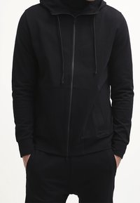 Filippa K Sudadera con cremallera - black