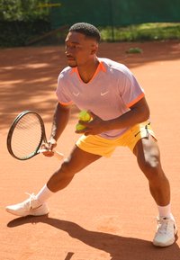 Nike Performance RAFA - Sportovní tričko - lilac bloom/bright mango/white
