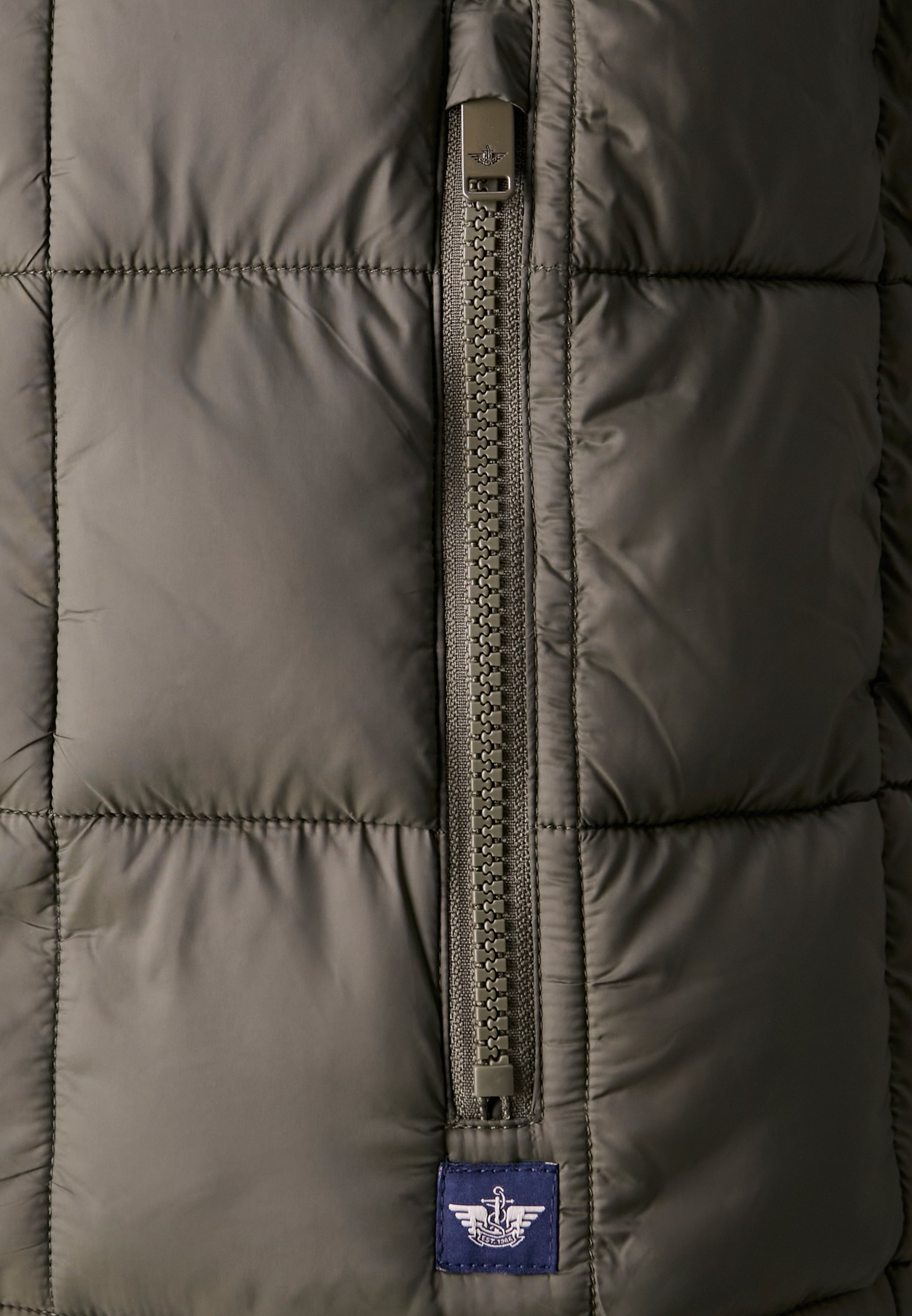 DOCKERS LIGHTWEIGHT QUILTED VEST - Waistcoat - army green/olive