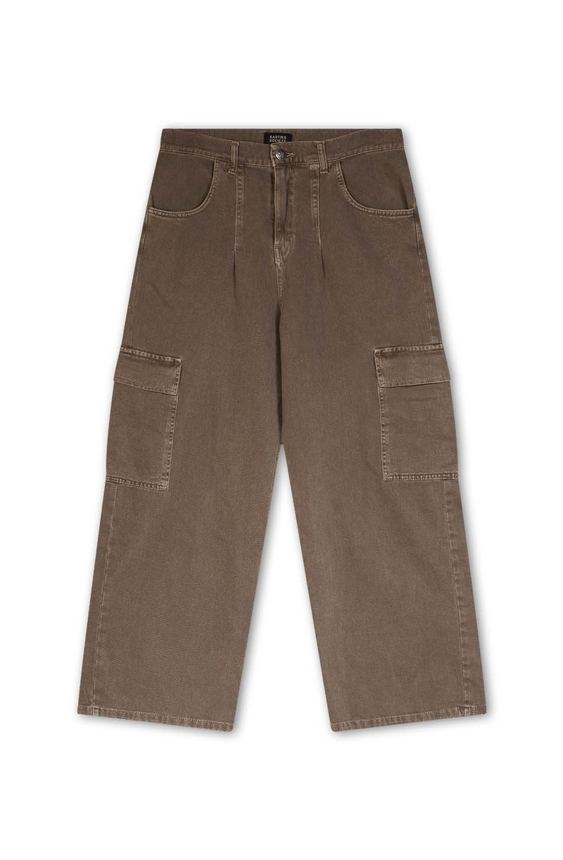 Bruine cargo-broek met brede pijpen, gemaakt van stevige katoen, voorzien van twee zijzakken en een knoopsluiting. Eenvoudig, recht gesneden ontwerp.