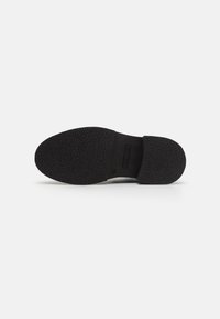Steve Madden ZEKE - Bottines à lacets - black