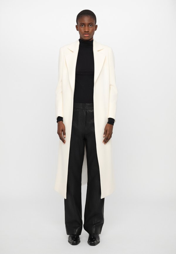 ISBA - Leather trousers4