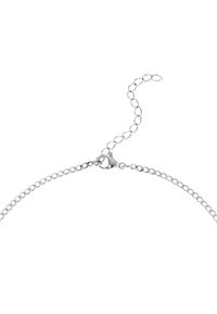Collana in argento con chiusura a moschettone e estensione regolabile. Presenta un design a cerchi semplici e una finitura lucida.