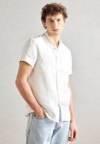 Scotch & Soda CORE SHIRT - Overhemd - off white