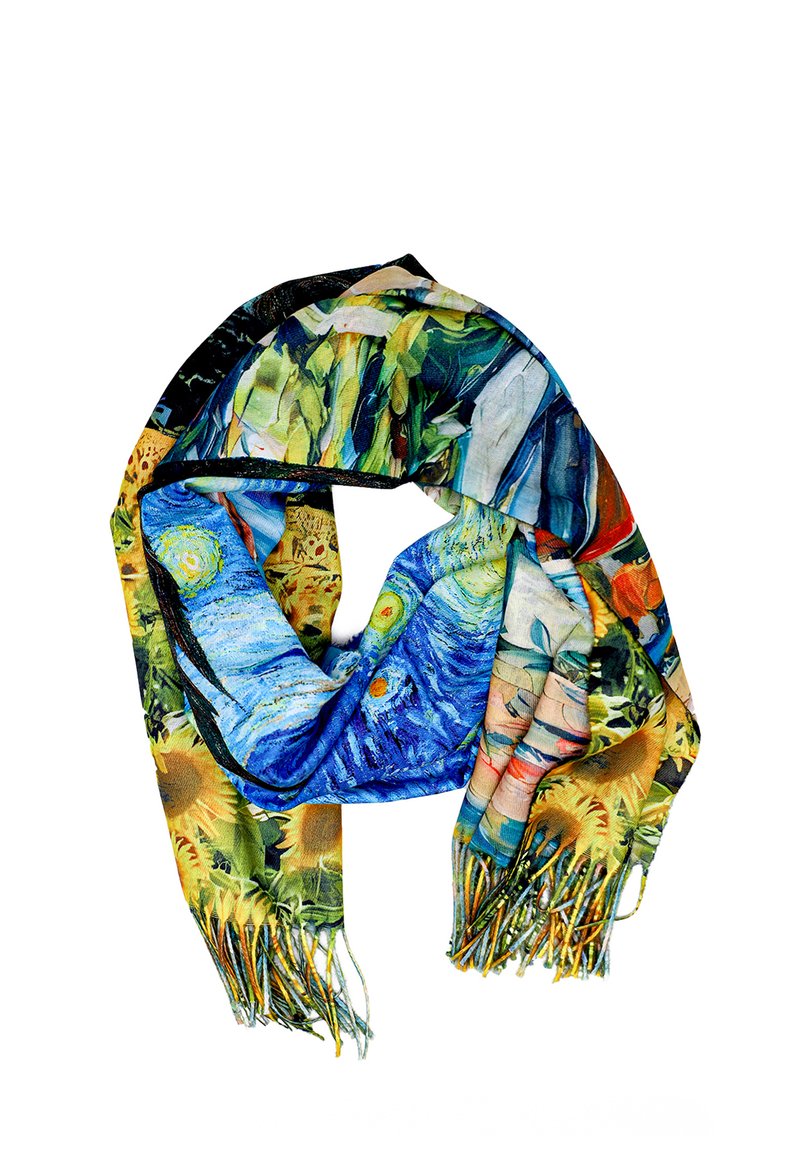 Foulard di seta multicolore con stampe artistiche, inclusi vortici blu e vivaci motivi floreali, con bordi frangiati.