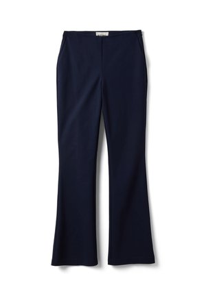 Pantaloni sartoriali da donna blu navy con leggera svasatura all'orlo, tasche anteriori e chiusura nascosta in vita.