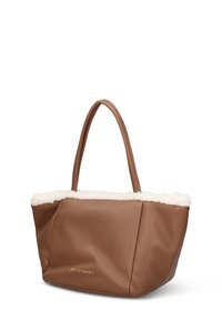 Sac cabas en cuir marron texturé avec garniture en fausse fourrure crème, double poignée et logo doré en accent à l'avant. Forme large et structurée.