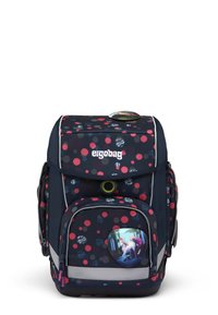 Blaue Tasche mit einem gepunkteten Muster in Rot und Weiß, ausgestattet mit einer Vordertasche und einem Einhorn-Abzeichen; enthält reflektierende Akzente und einen Griff.