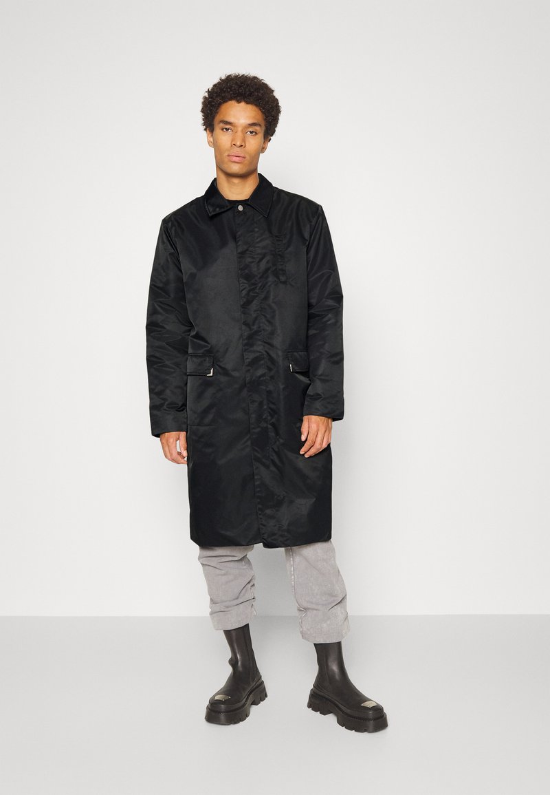 Han Kjøbenhavn SQUARE COAT - Casaco de inverno - black