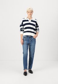 Abercrombie & Fitch ESSENTIAL JOHNNY  - Bluză de molton - cloud dancer/navy