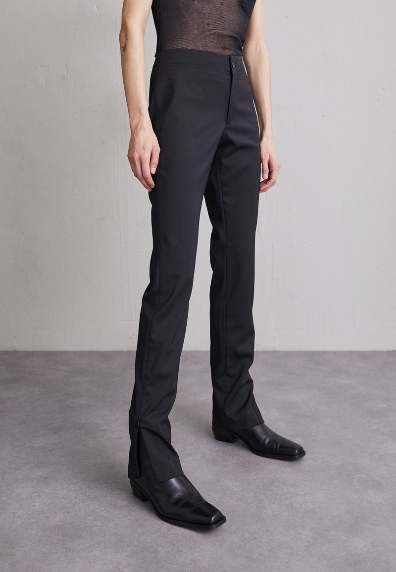 Filippa K ZIP TROUSERS Stoffhose black/schwarz Zalando.de