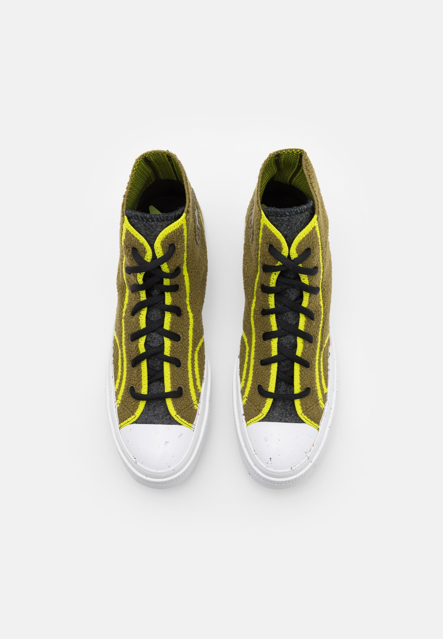 chuck 70 renew high top moss