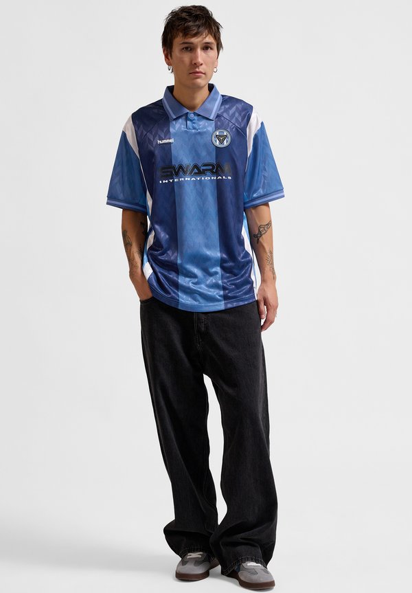 LOOSE SOCCER - Polo shirt3