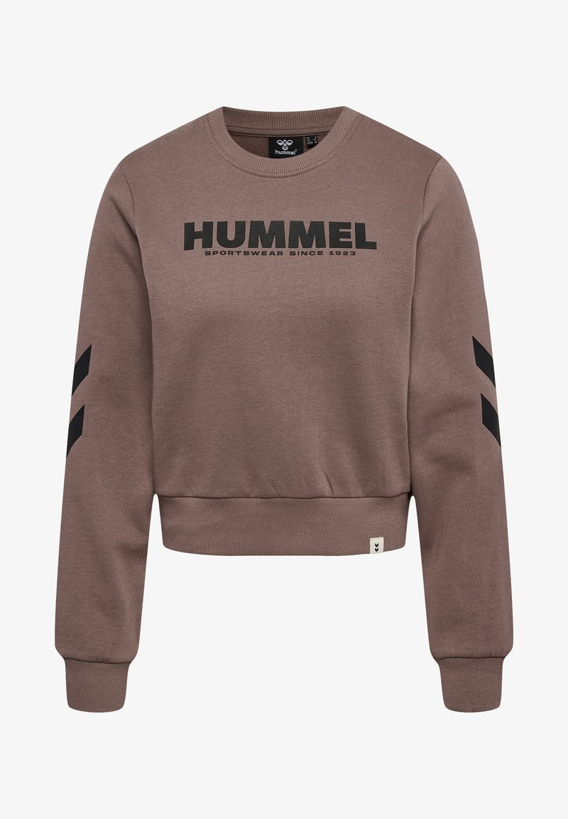 Sweat-shirt court marron avec texte logo noir "HUMMEL", bandes en chevrons sur les manches, poignets côtelés et col rond.