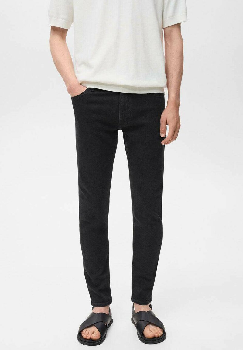 Mango SKINNY-FIT - Jeans slim fit - black denim
