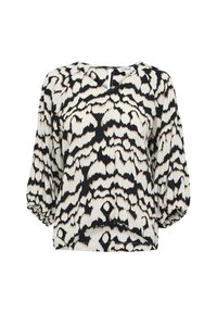 Sort og hvid bluse med leopardmønster, med en rund halsudskæring og trekvart lange puffærmer. Fremstillet af et let materiale.