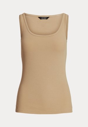 Μπεζ ριμπ αμάνικο τοπ με στρογγυλή λαιμόκοψη και μικρή ετικέτα λογότυπου κοντά στο τελείωμα, σχεδιασμένο από τη Lauren Ralph Lauren.