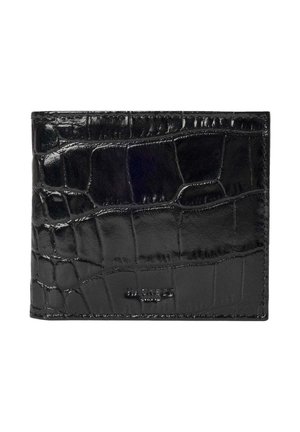 Cartera negra bi-fold hecha de piel sintética de cocodrilo brillante y texturizada. Presenta un logotipo sutilmente grabado en la parte frontal.