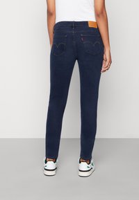 Levi's® 711™ - Calças de ganga de corte skinny - bogota low