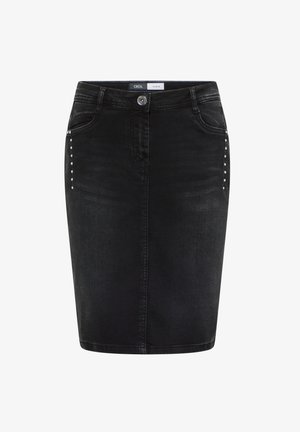 Zwarte denim rok met een aansluitende pasvorm, met decoratieve zilveren studs langs de linkervak. Klassieke knoopsluiting, ontwerp met middellange lengte.