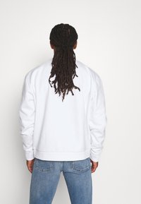 Karl Kani Sudadera - white