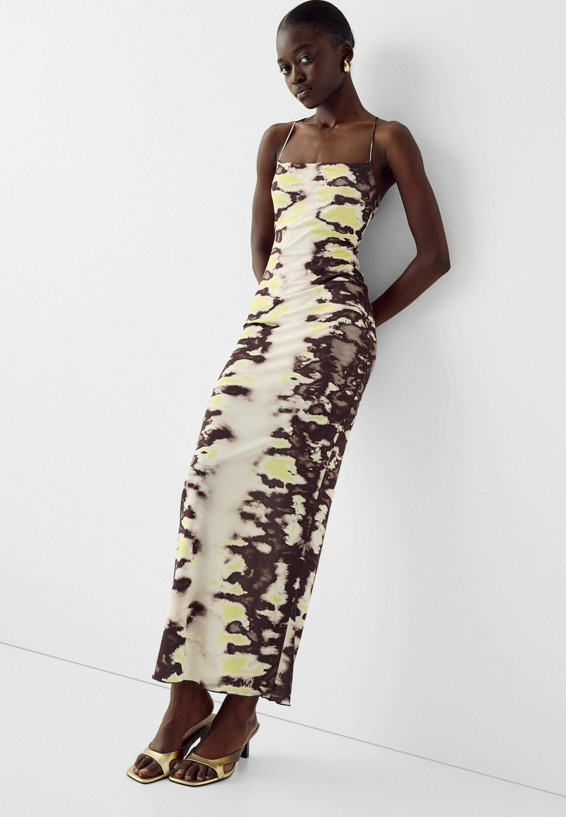 Bershka Maxi-jurk geel Bershka Maxi-jurk geel