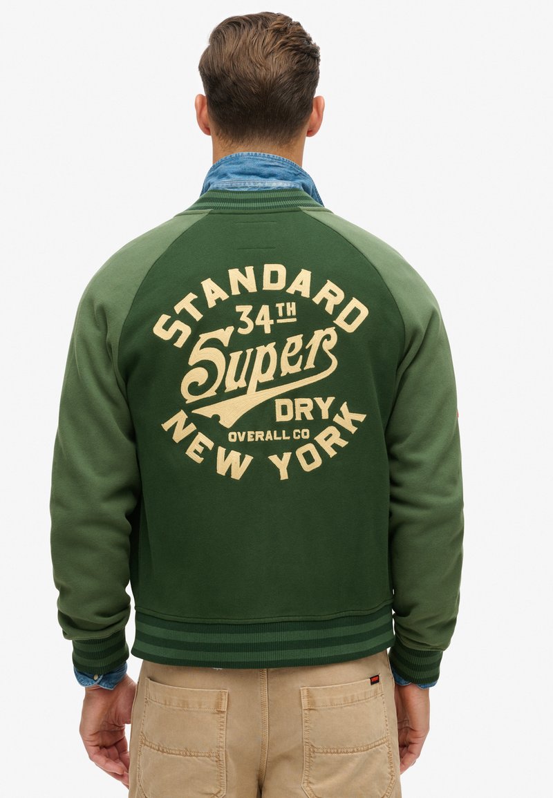 Superdry & Co COLLEGE GRAPHIC - Sudadera con cremallera - forest green