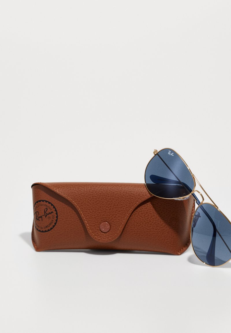 Ray-Ban Gold Aviators with Blue Lenses and Brown Case Ray-Ban Aviator Sunglasses with Case - Gold Frame and Blue  main image 2