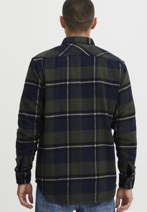 PRDESMOND - Shirt - thyme3