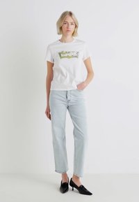 Levi's® PERFECT - Triko s potiskem - scenic