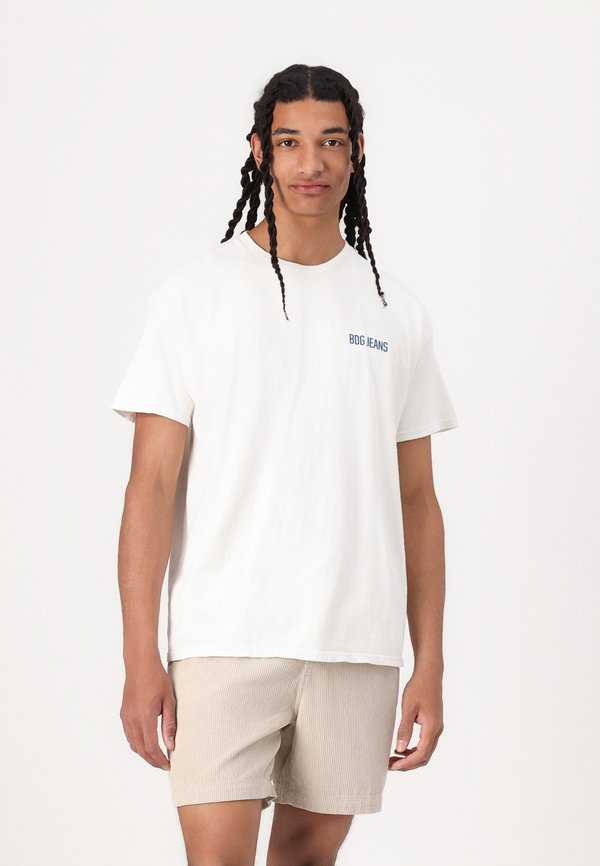 COWBOY PRINT TEE - Print T-shirt - cream4