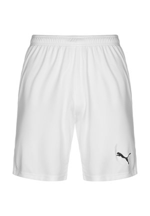 Weiße Sportshorts mit elastischem Bund und schwarzem Puma-Logo am unteren rechten Bein, Vorderansicht, einfarbiger Hintergrund.