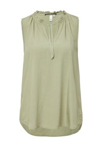 Haut sans manches de couleur vert clair en tissu doux, avec un col froncé, une ouverture en forme de serrure et un ourlet arrondi avec des fentes sur les côtés.