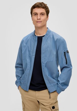 s.Oliver MIT AUFGESETZTEN TASCHEN - Bomberjacks - hellblau
