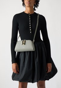 Furla GOCCIA CROSSBODY - Taška s příčným popruhem - agave