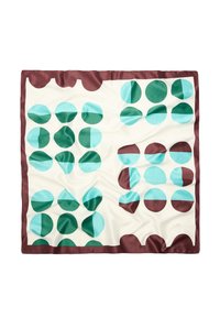 Jedwabny kwadratowy szal w kolorze kremowym, z wzorem przedstawiającym niebieskie i ciemnozielone okręgi, otoczony głęboką brązową falbanką.