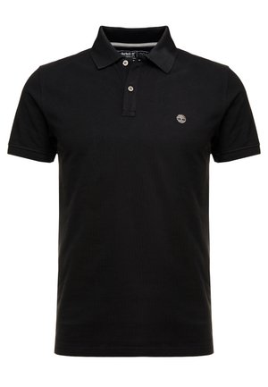 Schwarzes Poloshirt mit kurzen Ärmeln, Kragen, zweiteiliger Knopfleiste und kleinem weißem Baum-Logo auf der linken Brust.