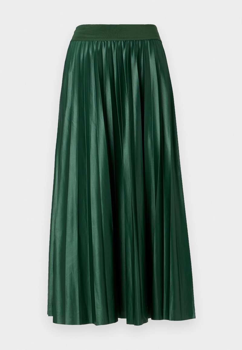 Gonna plissettata verde in materiale lucido, con una ampia cintura elastica e un design fluido, lunghezza al ginocchio senza motivi visibili.