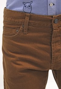 Carhartt WIP Vaqueros slim fit - light brown